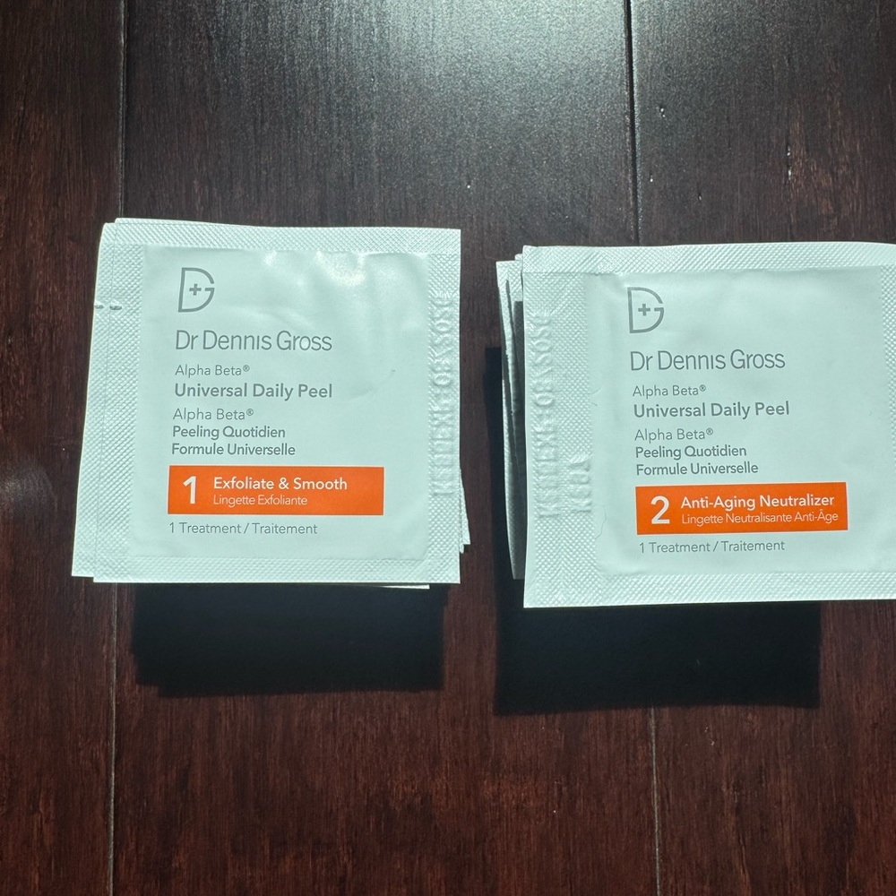 Dr. Dennis Gross Universal Daily Peel Packets - White with Orange Accent